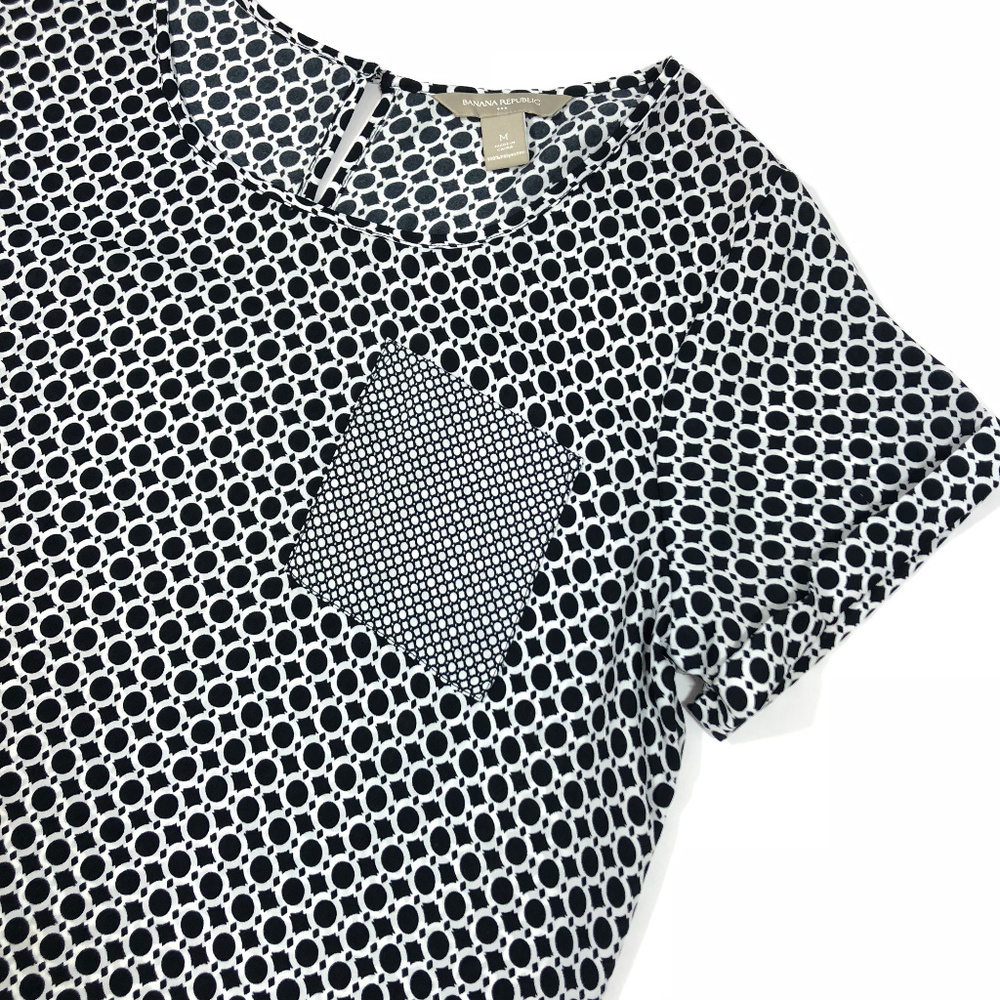 Banana Republic Black & White Geometric Sleeve Top - Picture 1 of 4